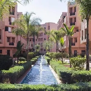 تحقق من التوفر