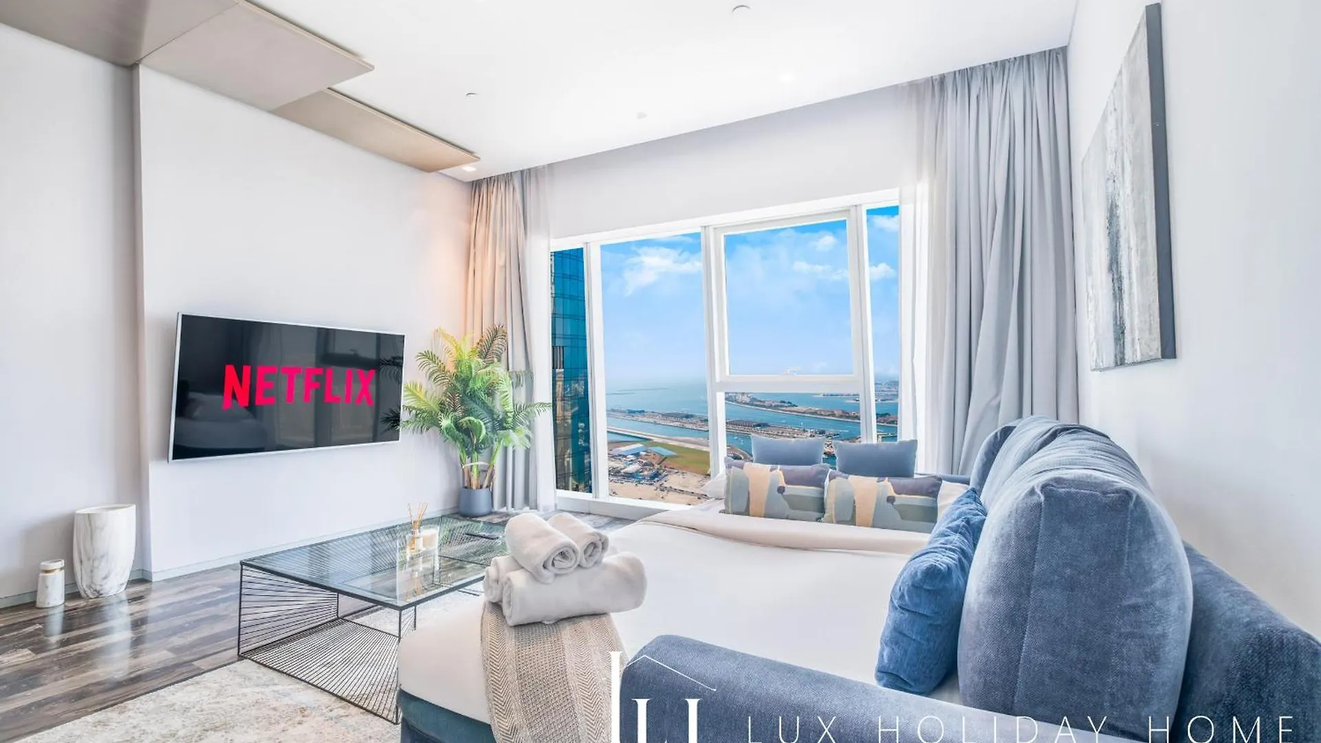 Apartment Lux - Lavish Suite With Full Palm Jumeirah View 1 Dubai